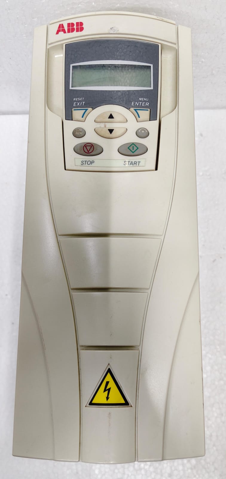 ABB ACS550-01-03A3-4 1HP - Image 5