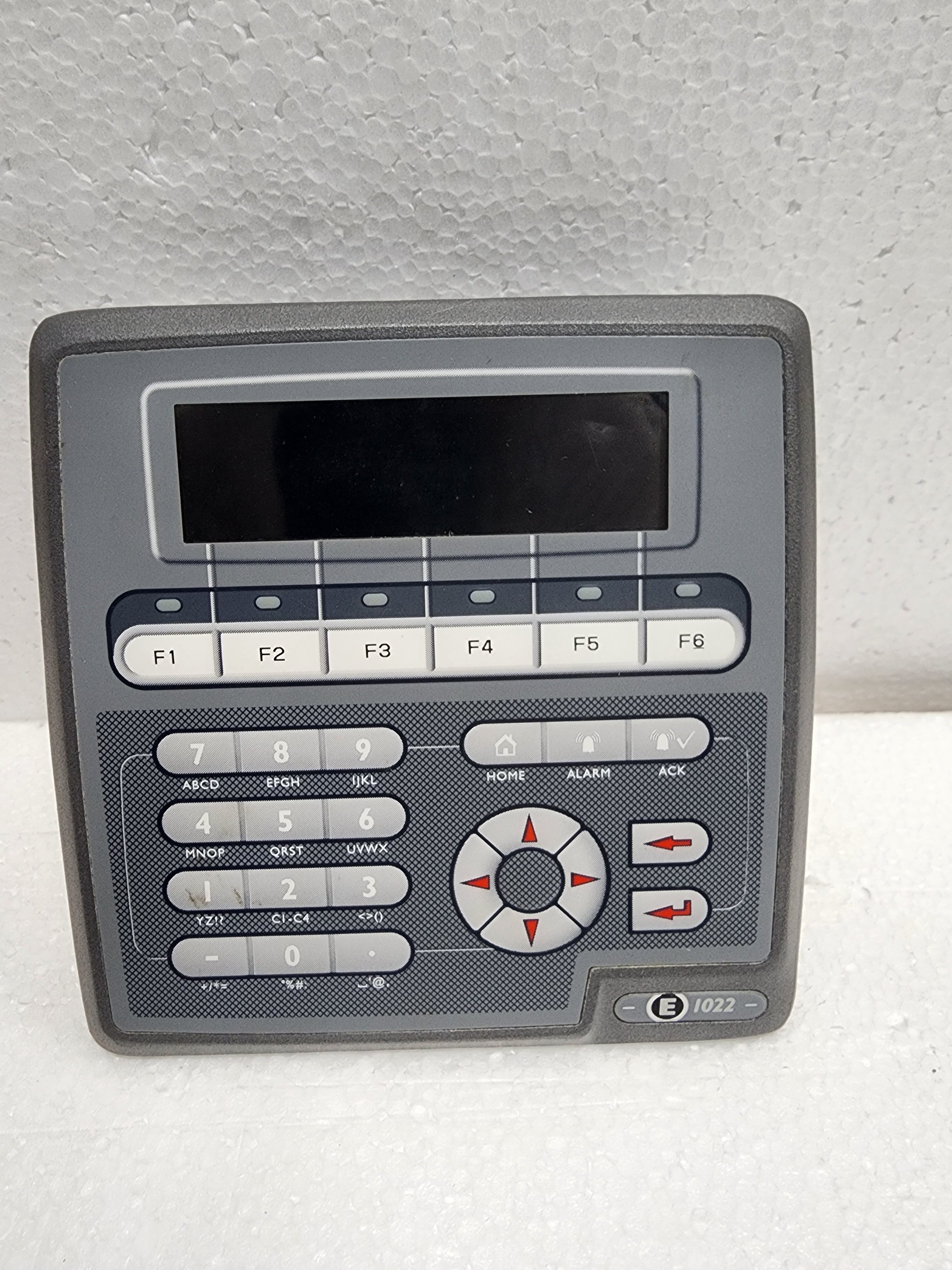 MITSUBISHI E1022 HMI (06871B) - Image 2
