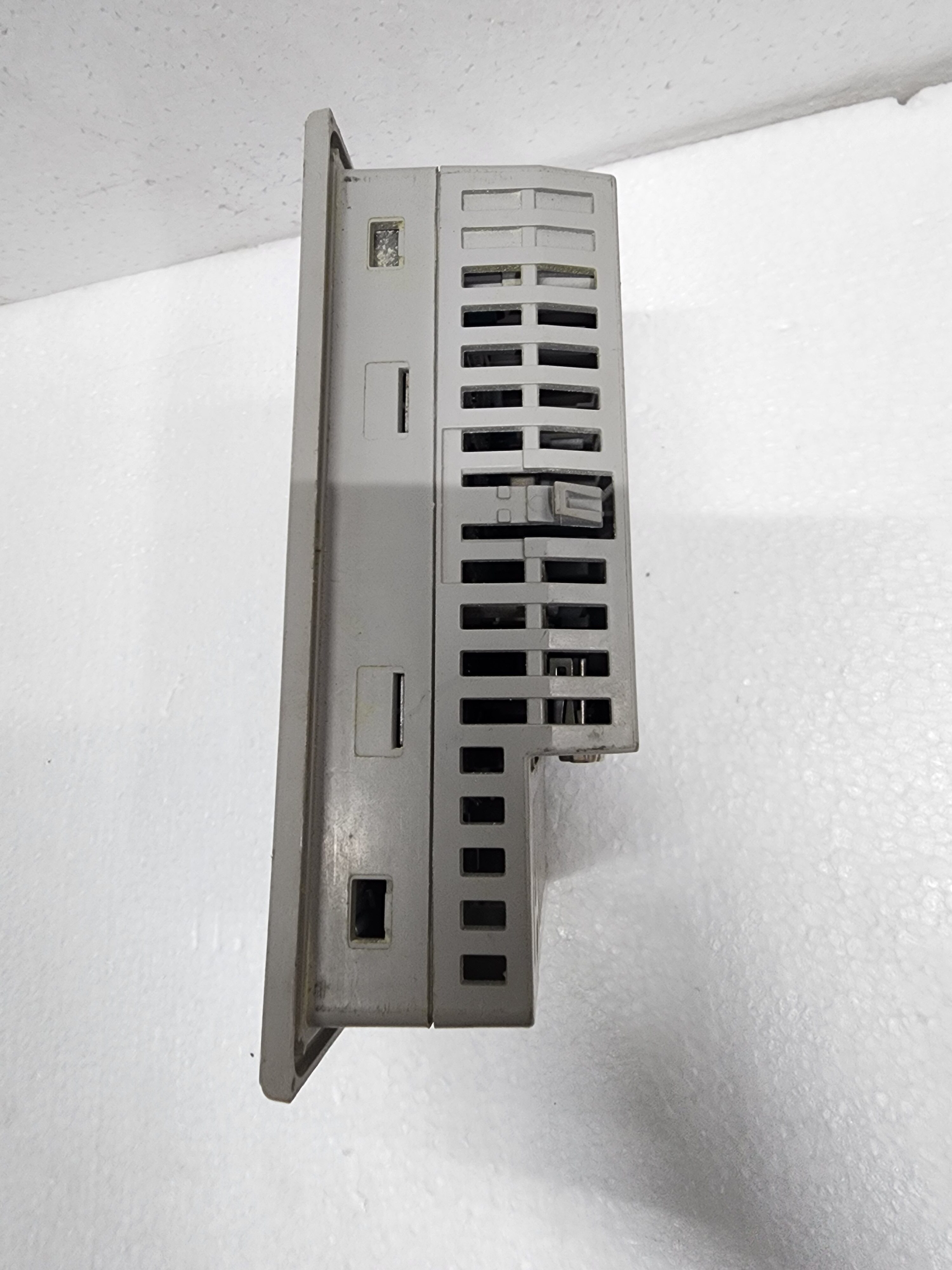 Pro-face PFXGP4301TADW - Image 3