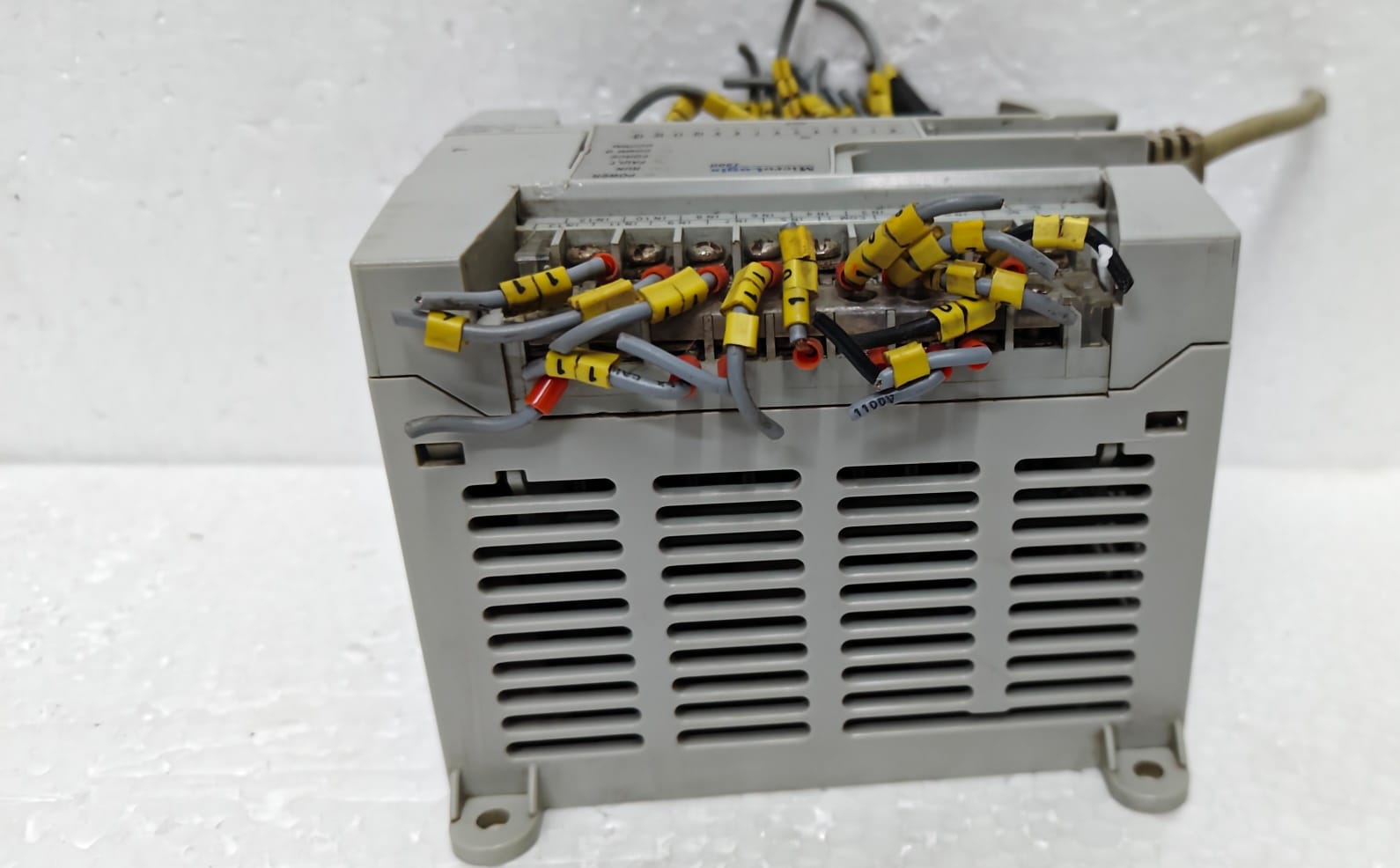 Allen-Bradley MicroLogix 1200 24VDC 1762-L24BXB - Image 3