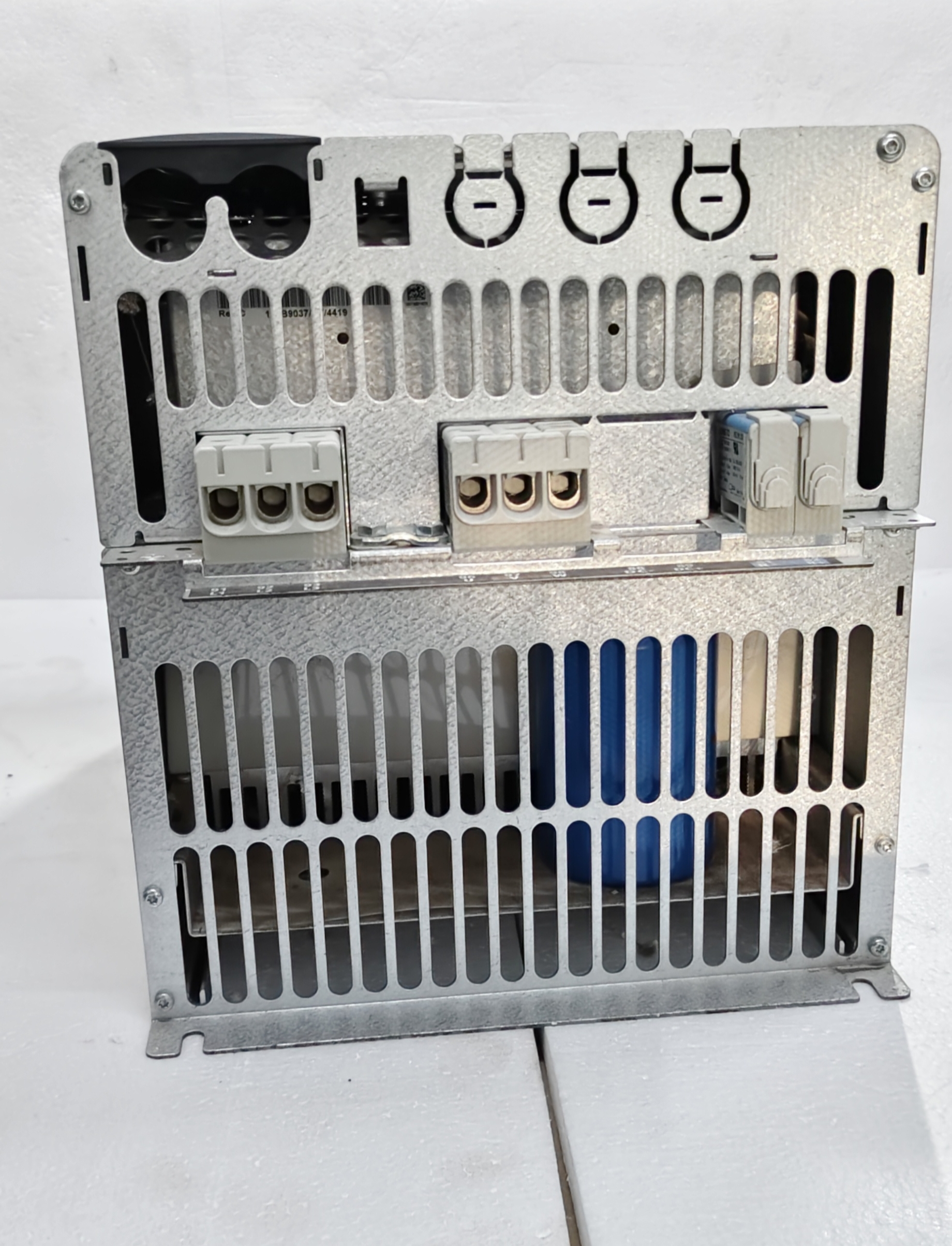 Danfoss FC-302P22KT2E20H1BG 30hp 1 phase - Image 3